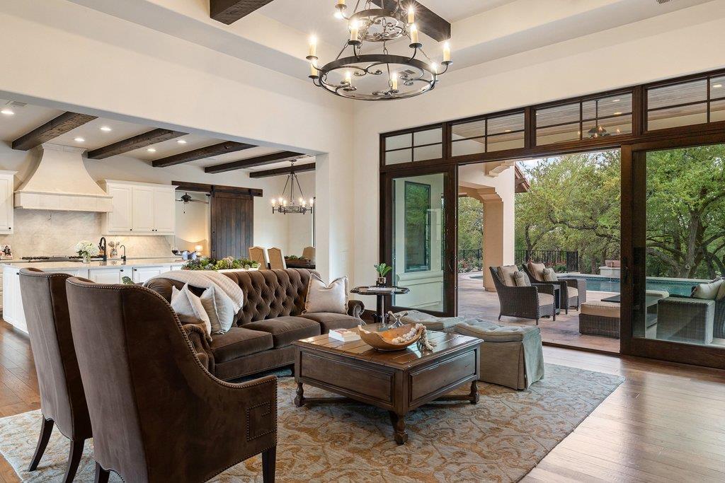 17113 Flagler Dr, Austin, TX 78738