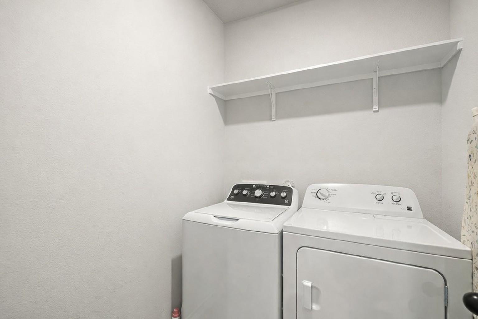 103 Leaning Oak Cir, Johnson City, TX 78636