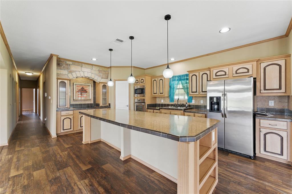 2792 Fm 535, Rosanky, TX 78953