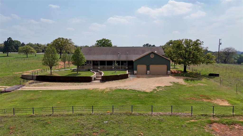 2792 Fm 535, Rosanky, TX 78953