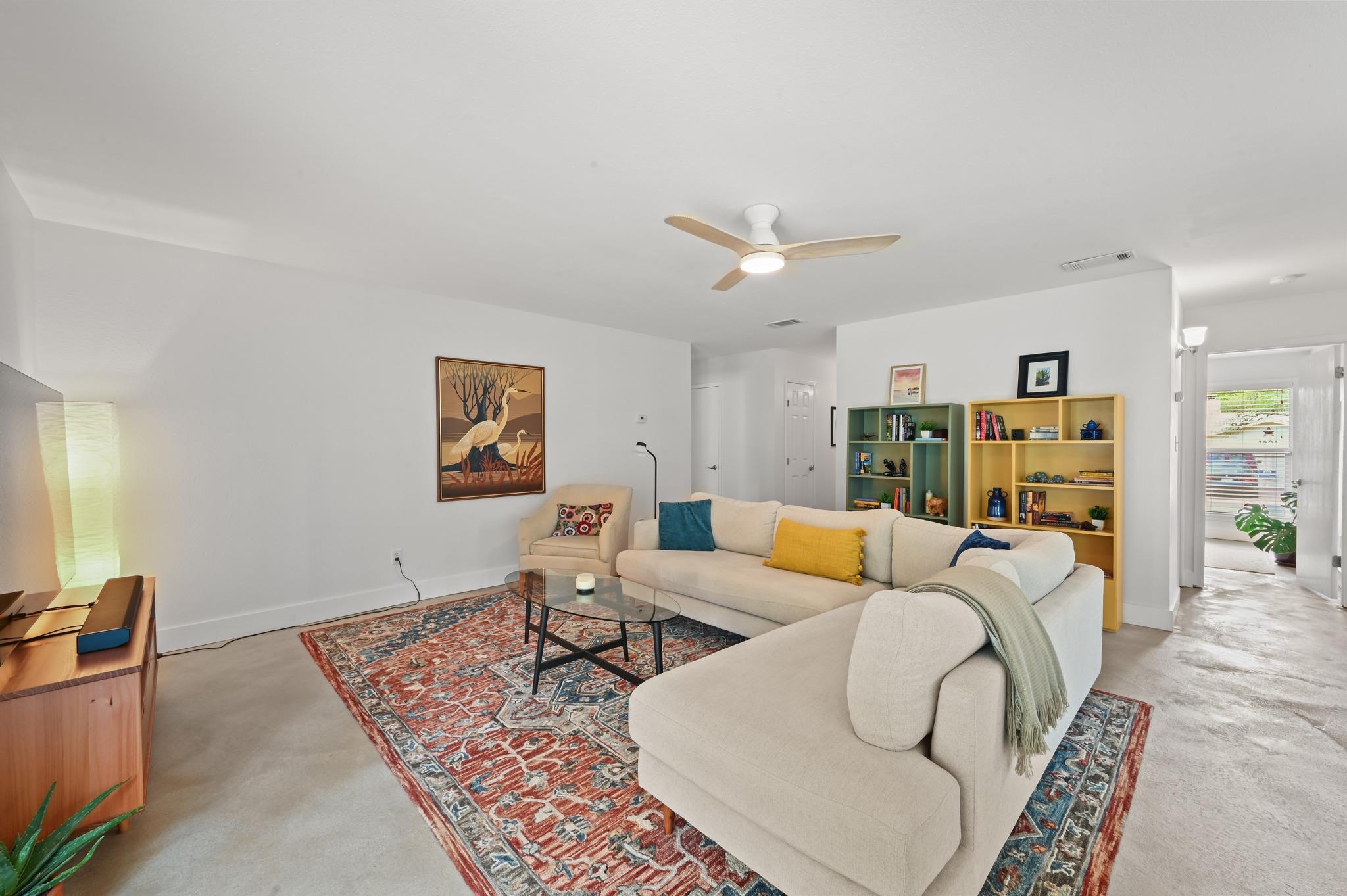 7810 Wakefield Dr, Austin, TX 78749