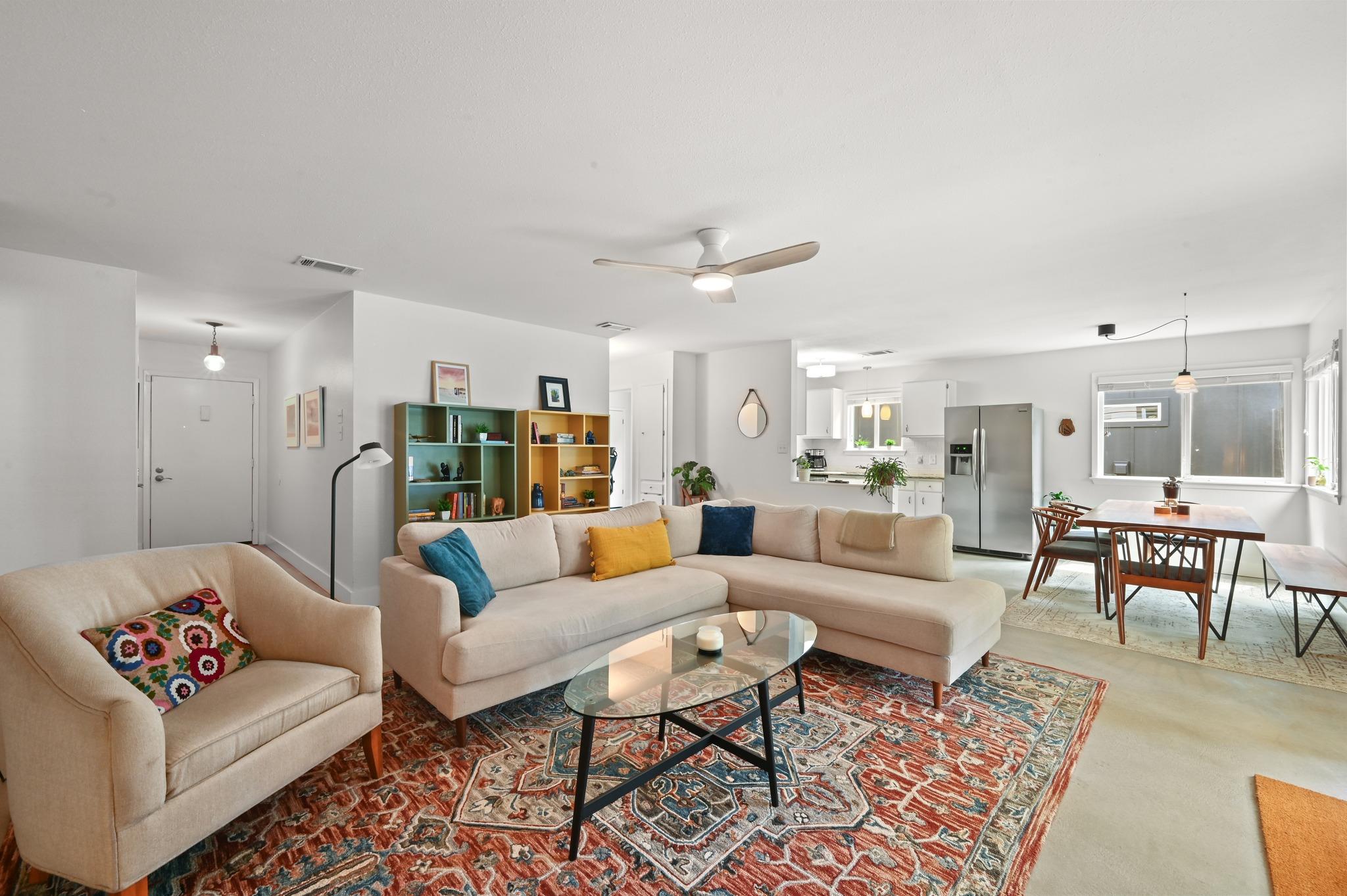 7810 Wakefield Dr, Austin, TX 78749