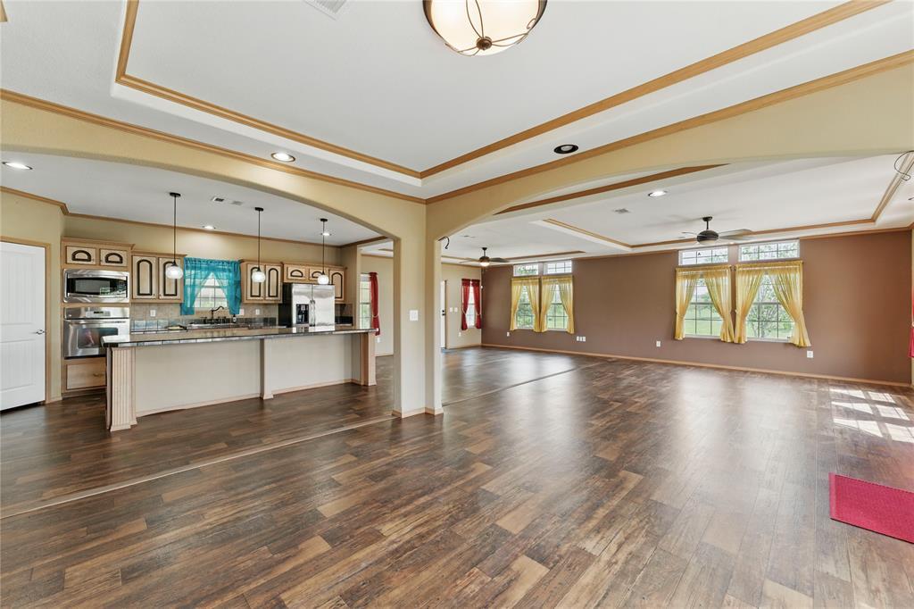 2792 Fm 535, Rosanky, TX 78953