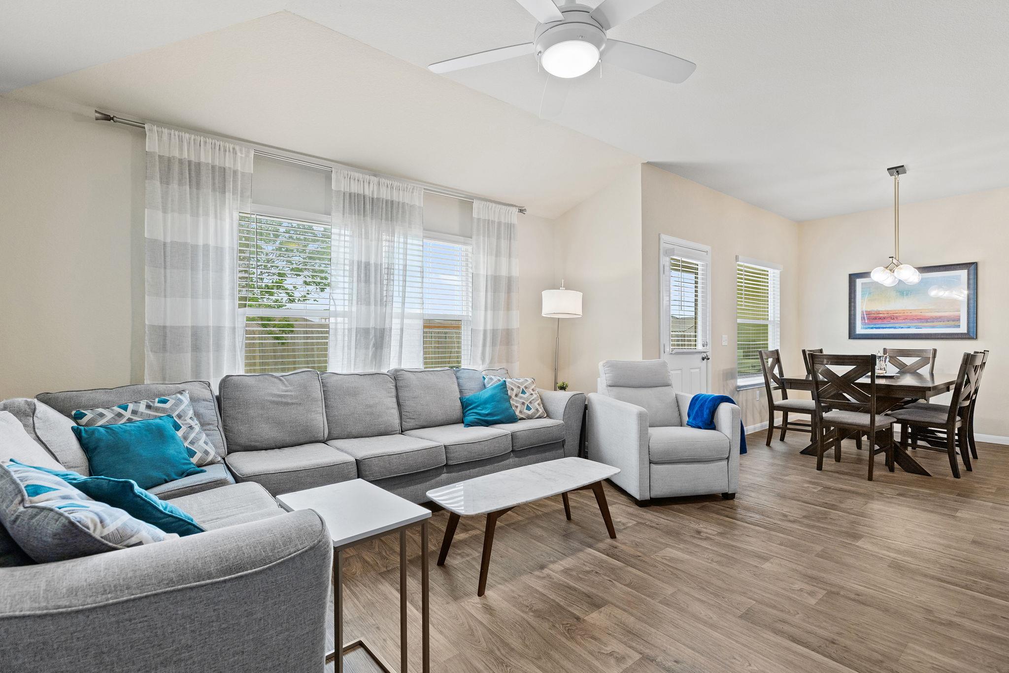 404 Cassandra Dr, Hutto, TX 78634