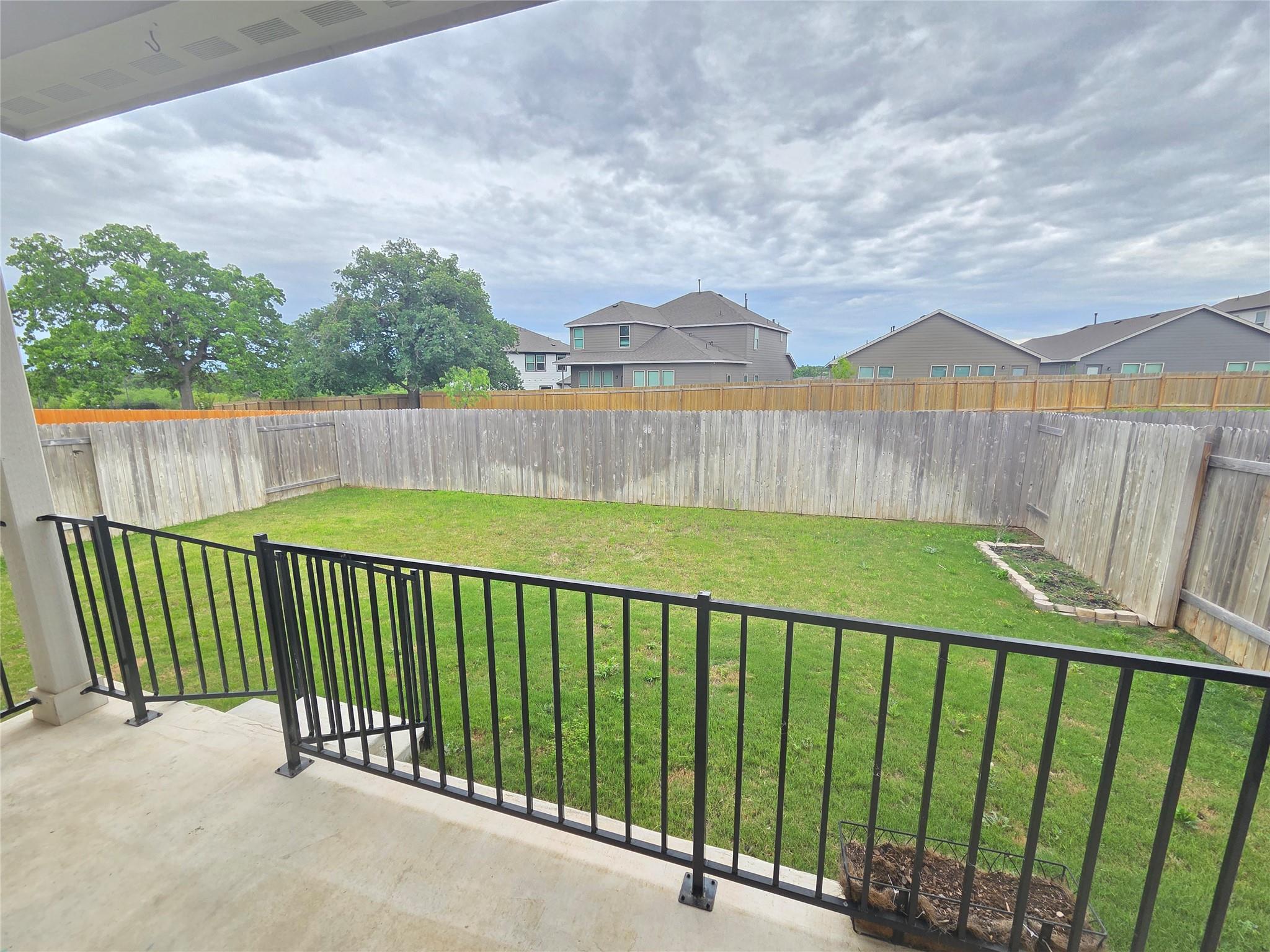 220 Sun Grove Trl, Georgetown, TX 78628