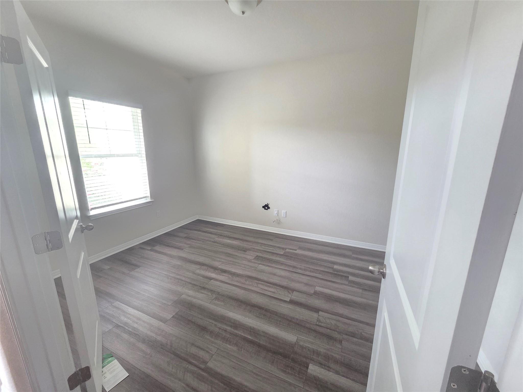 220 Sun Grove Trl, Georgetown, TX 78628