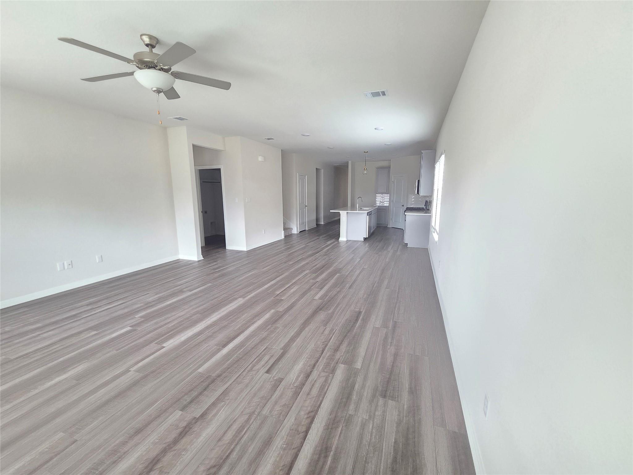 220 Sun Grove Trl, Georgetown, TX 78628