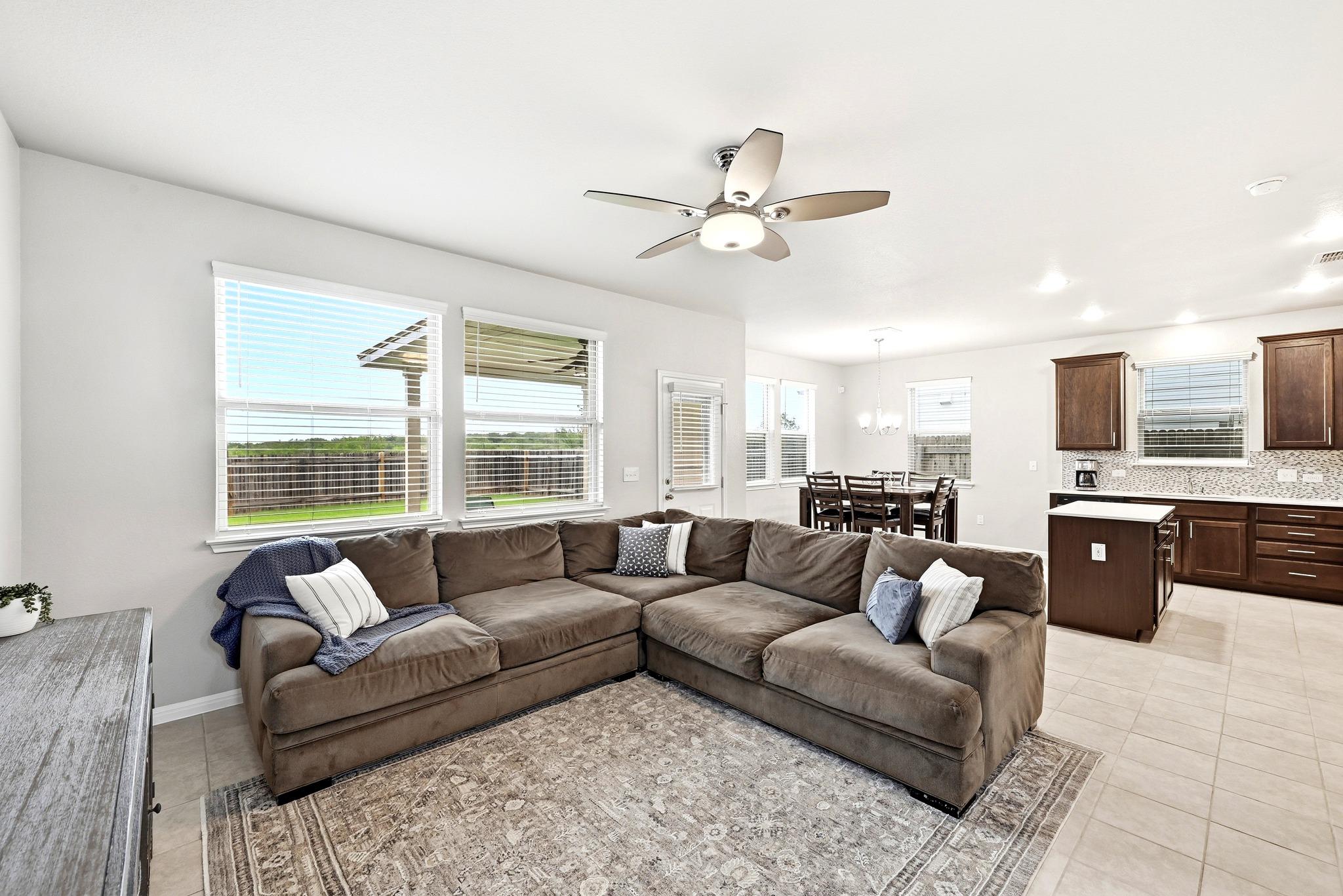 281 Guemal Rd, Buda, TX 78610