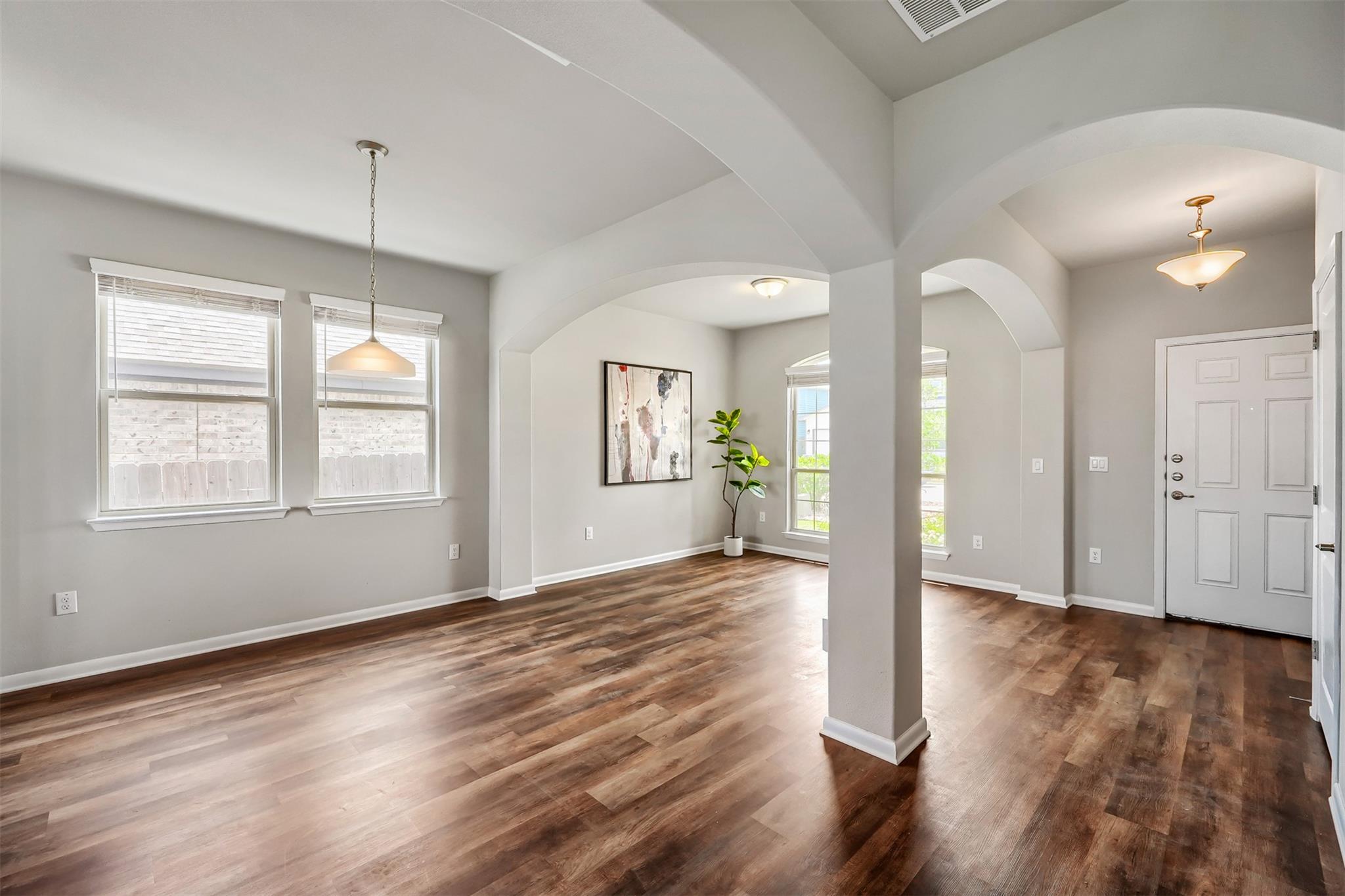 9816 Eloquence Dr, Manor, TX 78653