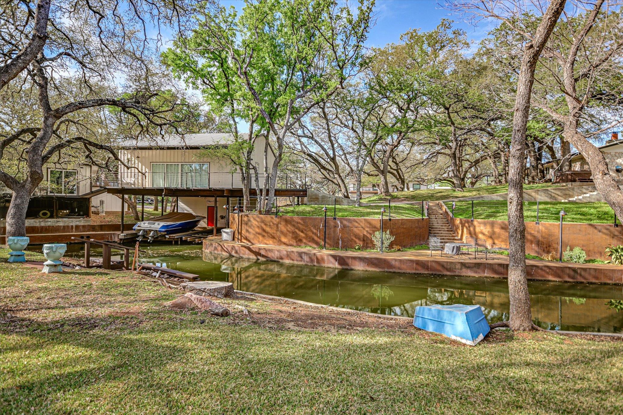 611 Thurman Cir, Kingsland, TX 78639