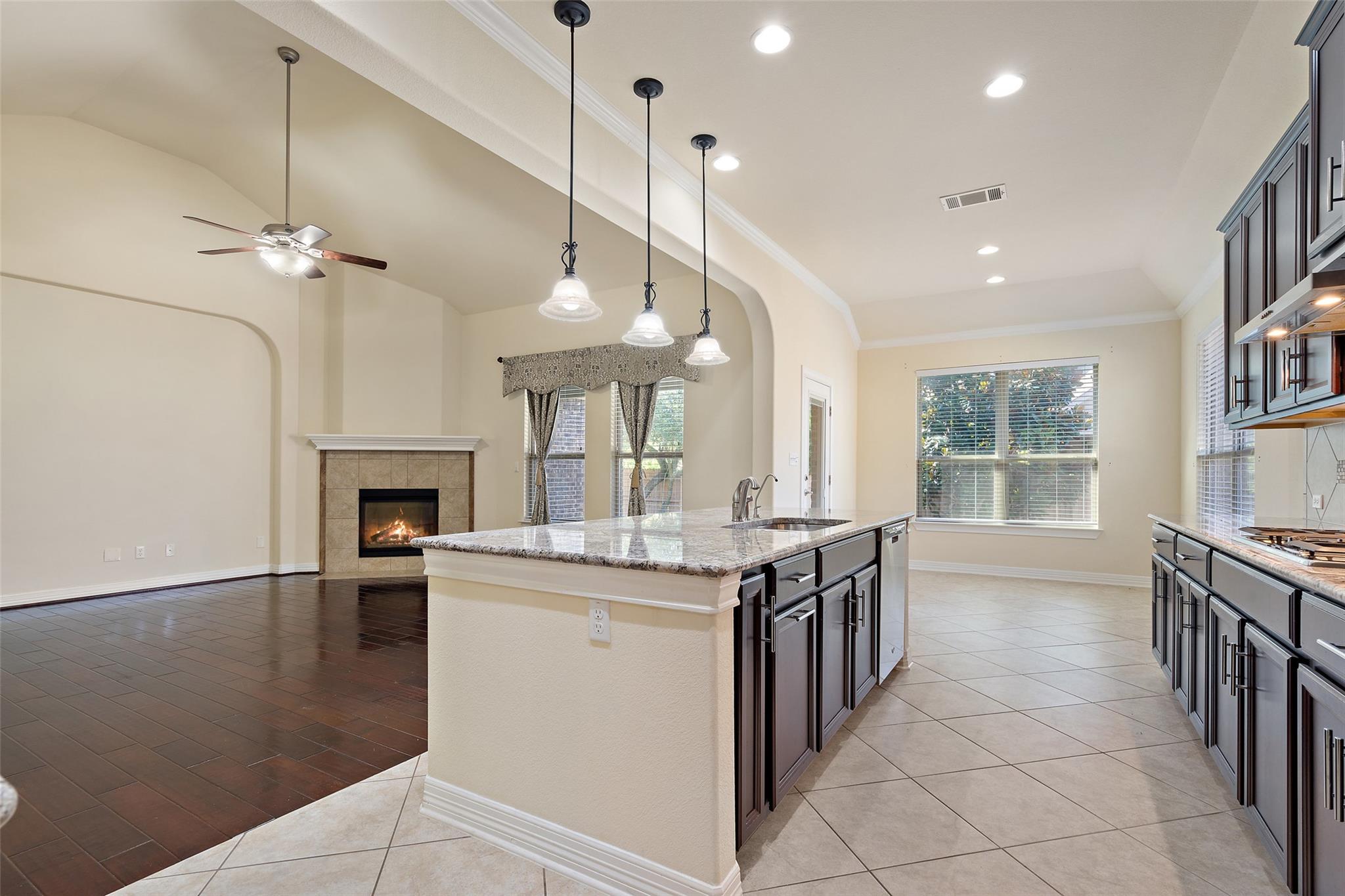 8704 Old Corral Cv, Austin, TX 78737