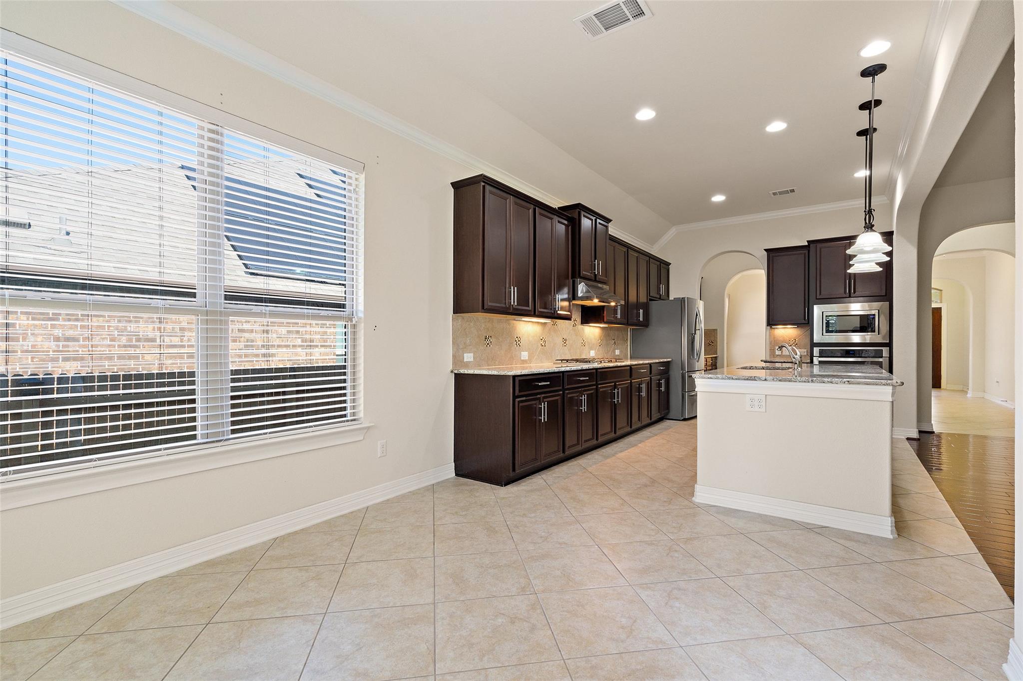 8704 Old Corral Cv, Austin, TX 78737