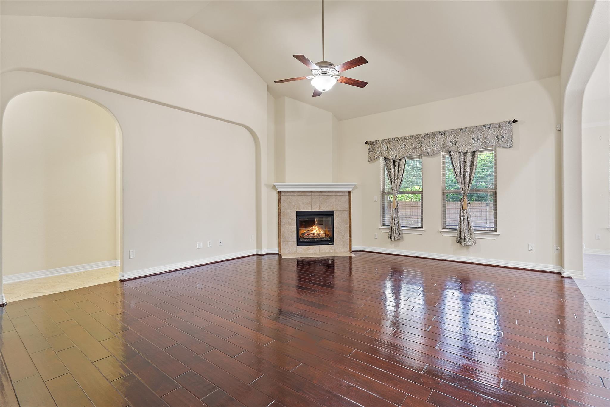 8704 Old Corral Cv, Austin, TX 78737