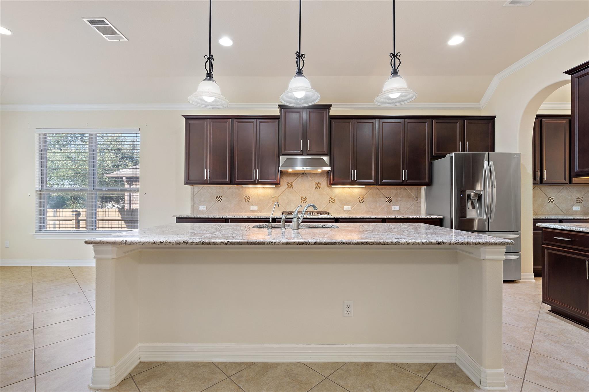 8704 Old Corral Cv, Austin, TX 78737