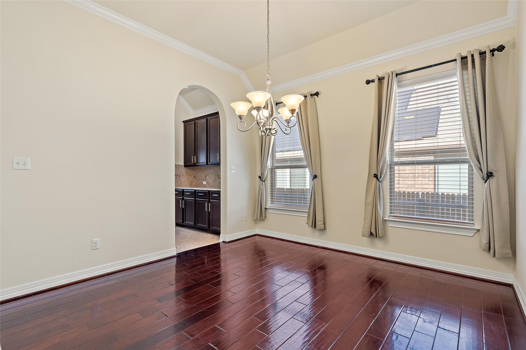8704 Old Corral Cv, Austin, TX 78737