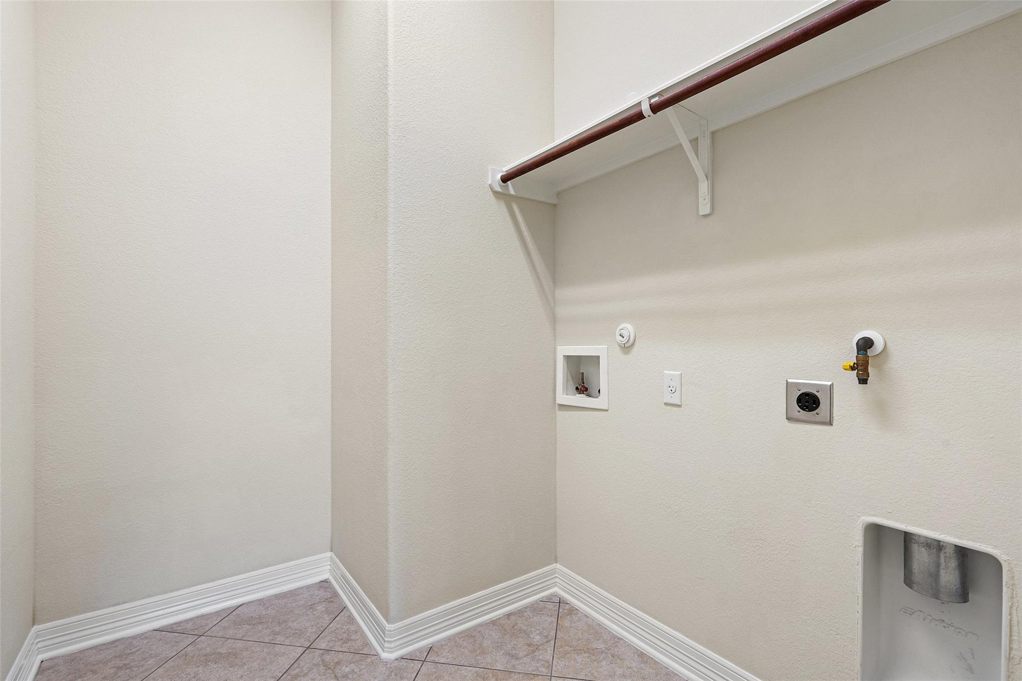 8704 Old Corral Cv, Austin, TX 78737