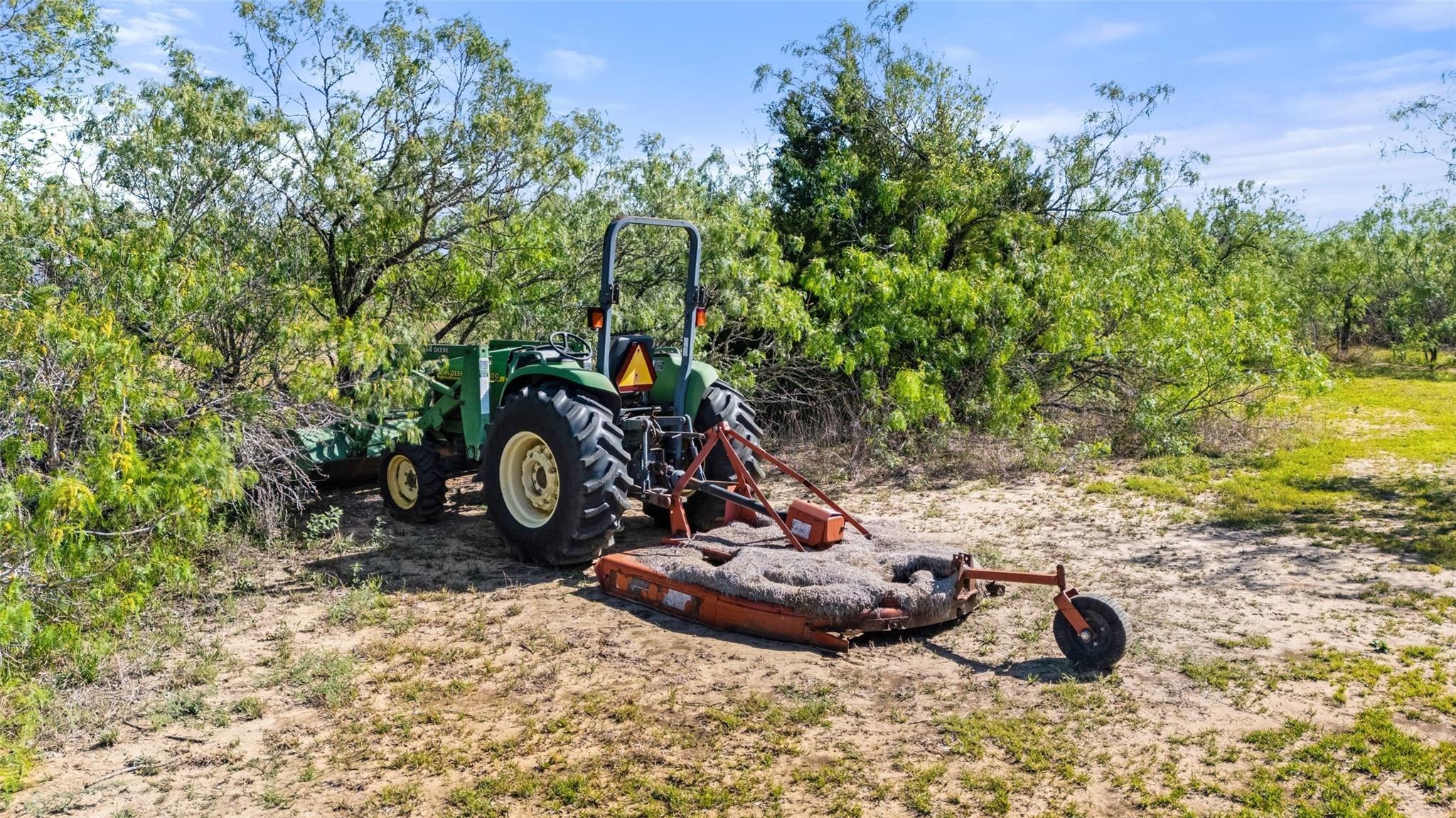 399 Upper Elgin River Rd, Elgin, TX 78621