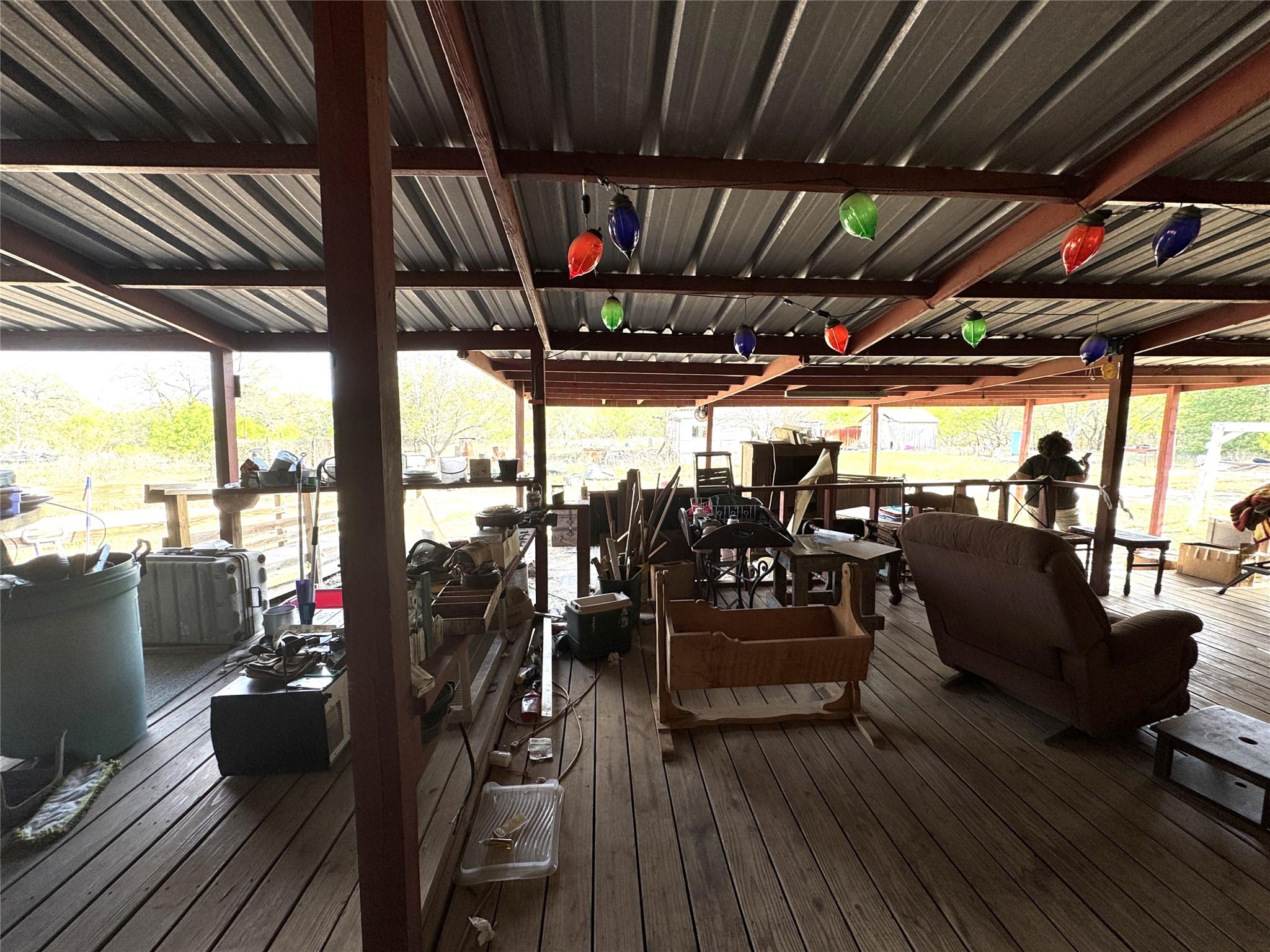 1255 Mount Pleasant Rd, Kingsbury, TX 78638