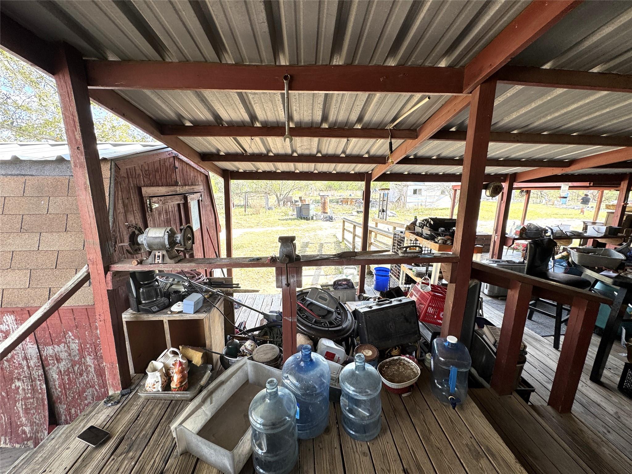 1255 Mount Pleasant Rd, Kingsbury, TX 78638