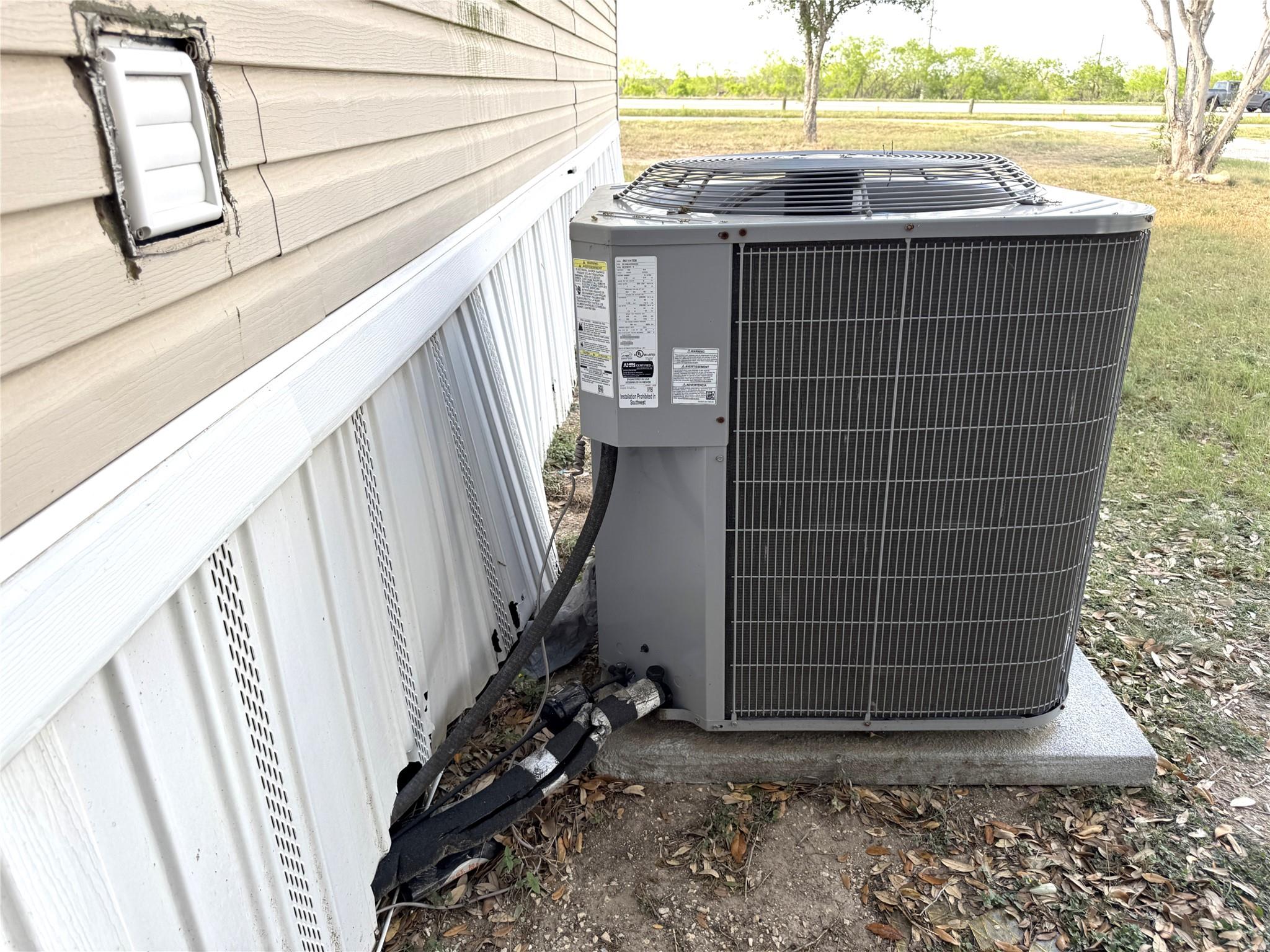 1255 Mount Pleasant Rd, Kingsbury, TX 78638