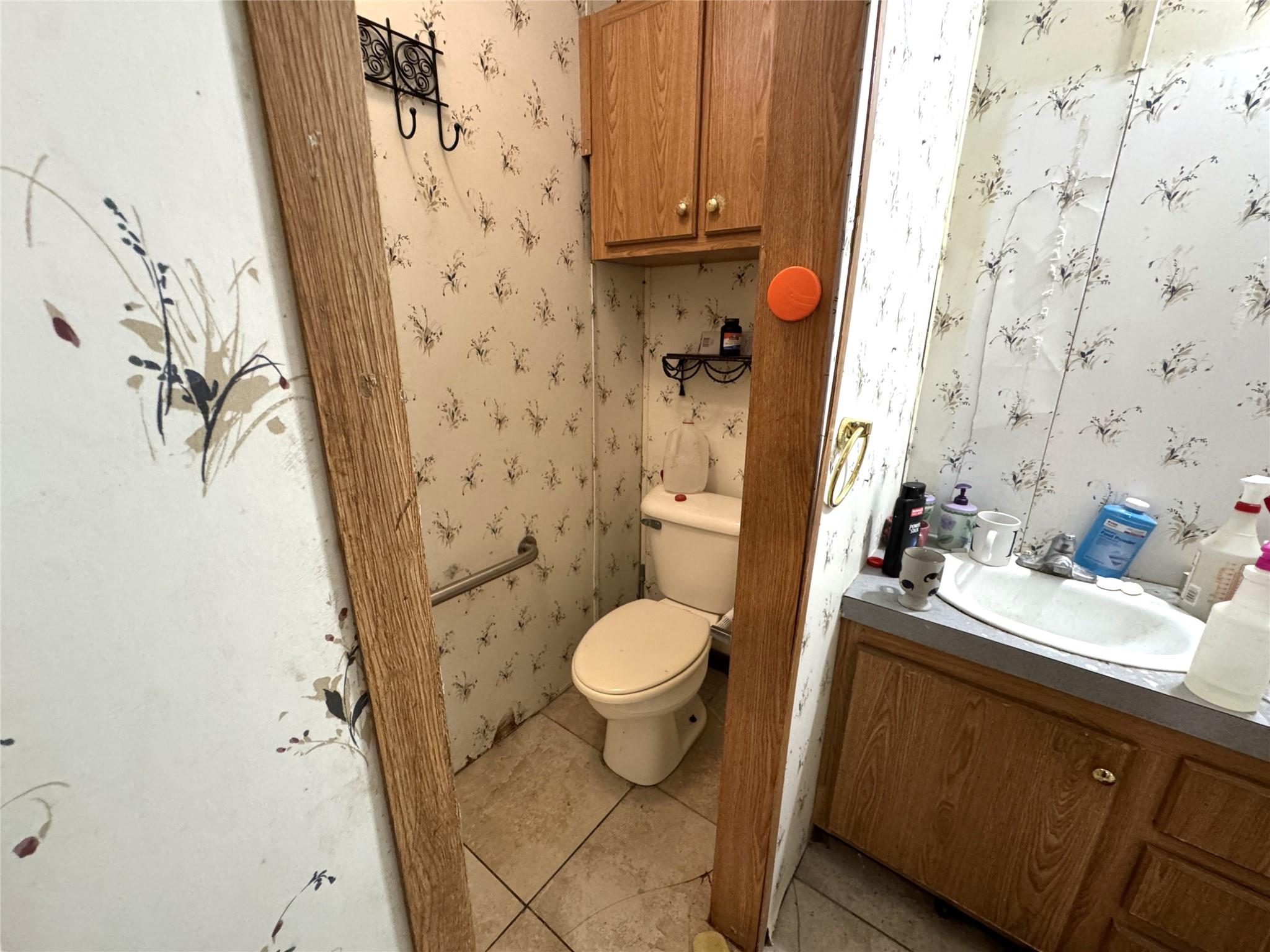 1255 Mount Pleasant Rd, Kingsbury, TX 78638