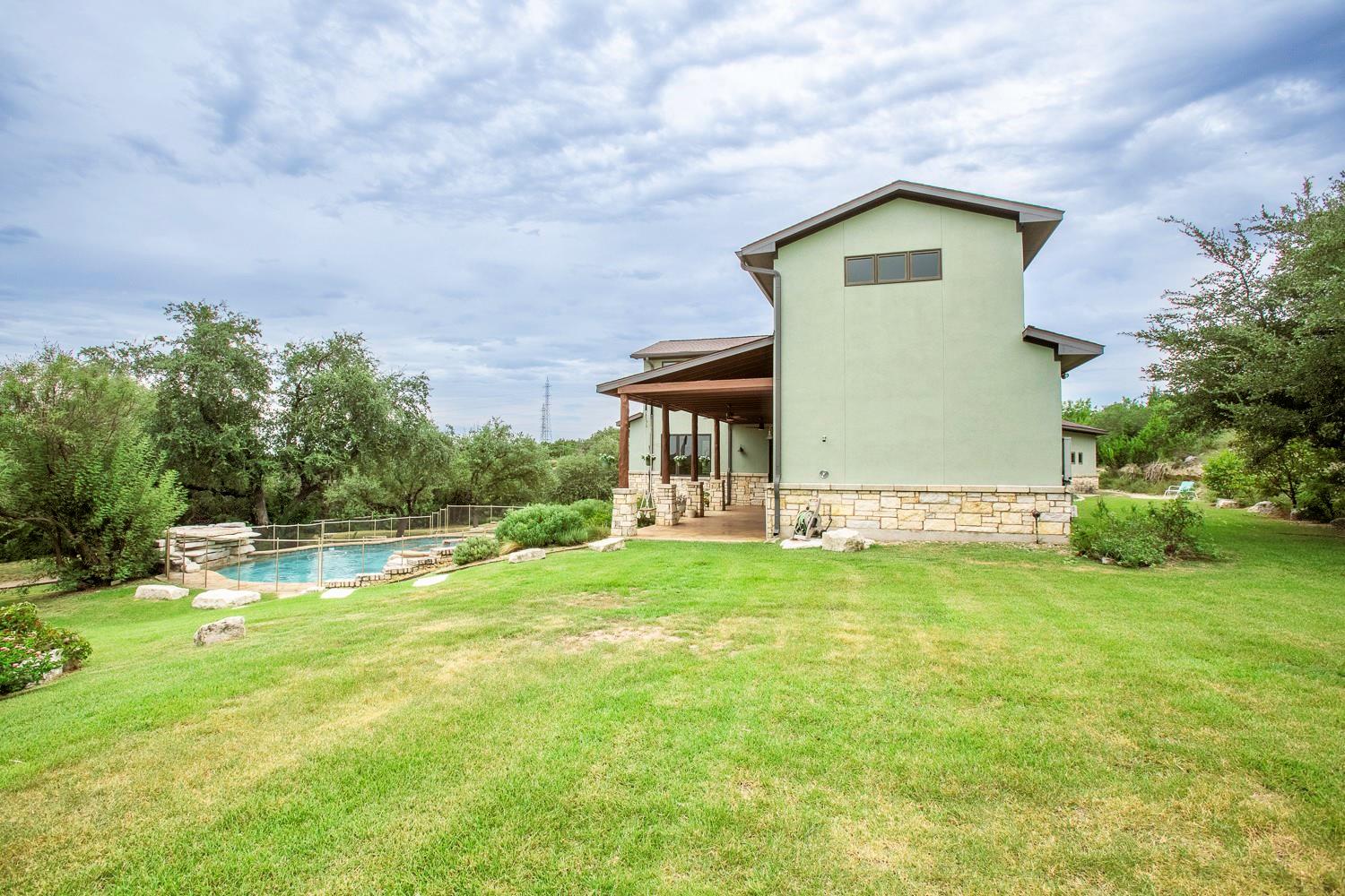 4004 Cloudy Ridge Rd, Austin, TX 78734