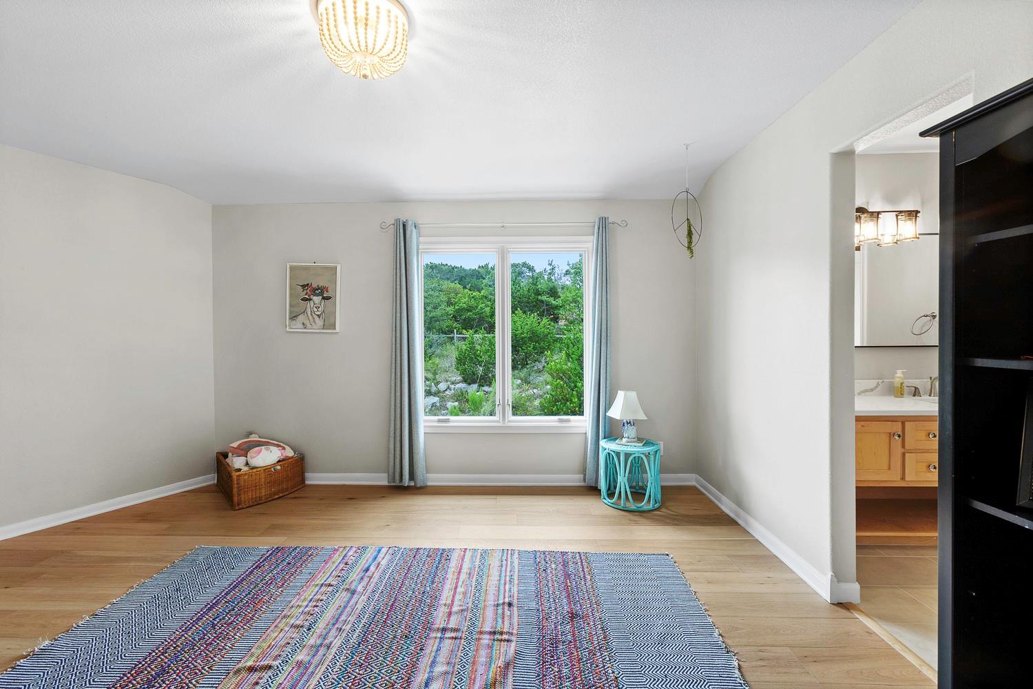 4004 Cloudy Ridge Rd, Austin, TX 78734