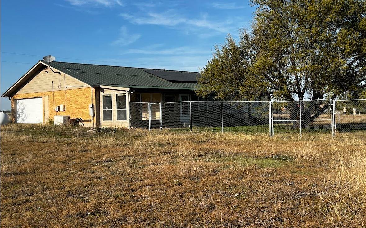 126 County Road 153 Rds, Georgetown, TX 78626