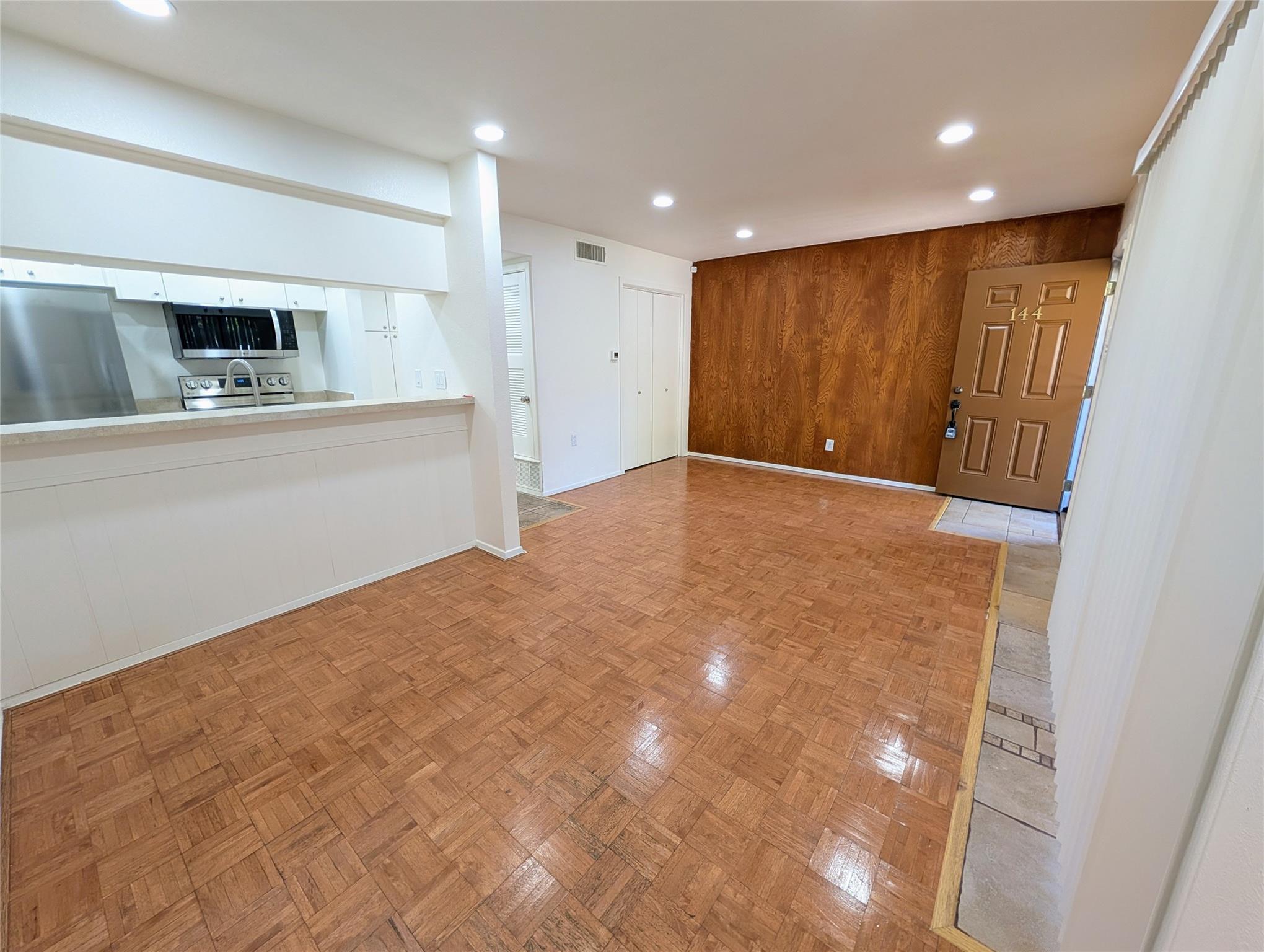 7801 Shoal Creek Blvd # 144, Austin, TX 78757