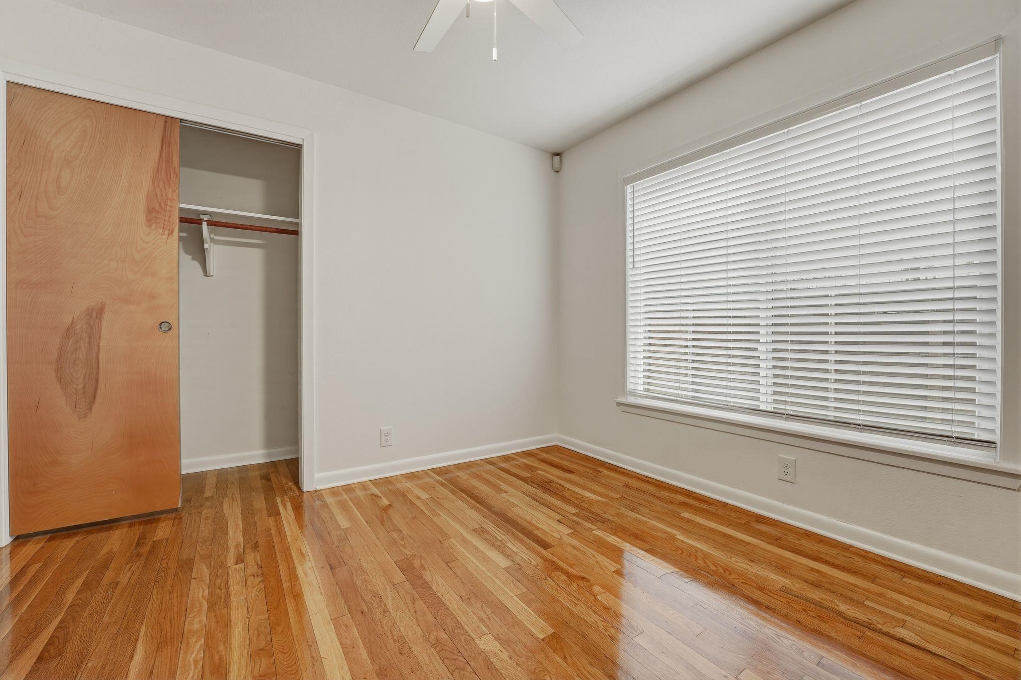 502 Sunrise Cir, Austin, TX 78704