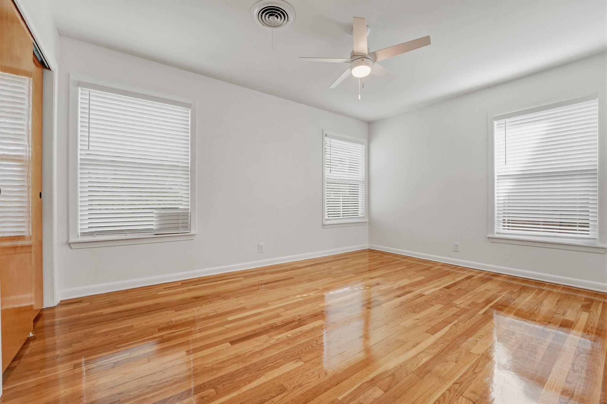 502 Sunrise Cir, Austin, TX 78704