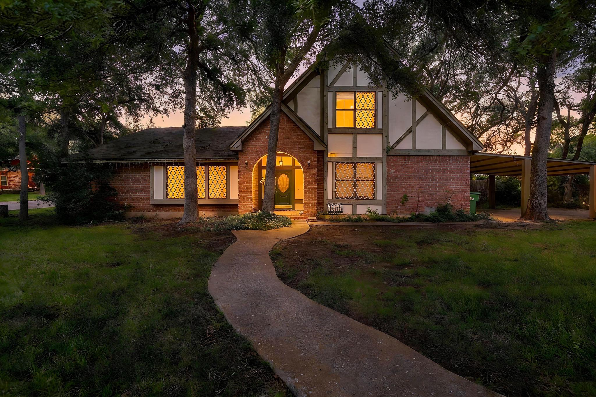 609 Deerfoot Dr, Round Rock, TX 78664