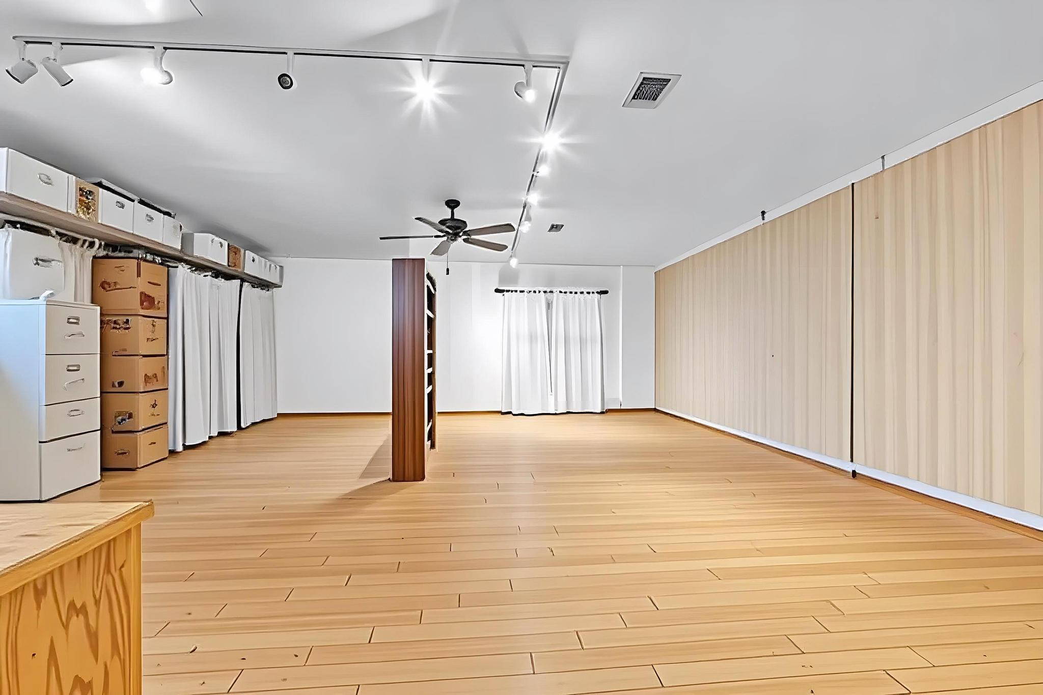 609 Deerfoot Dr, Round Rock, TX 78664