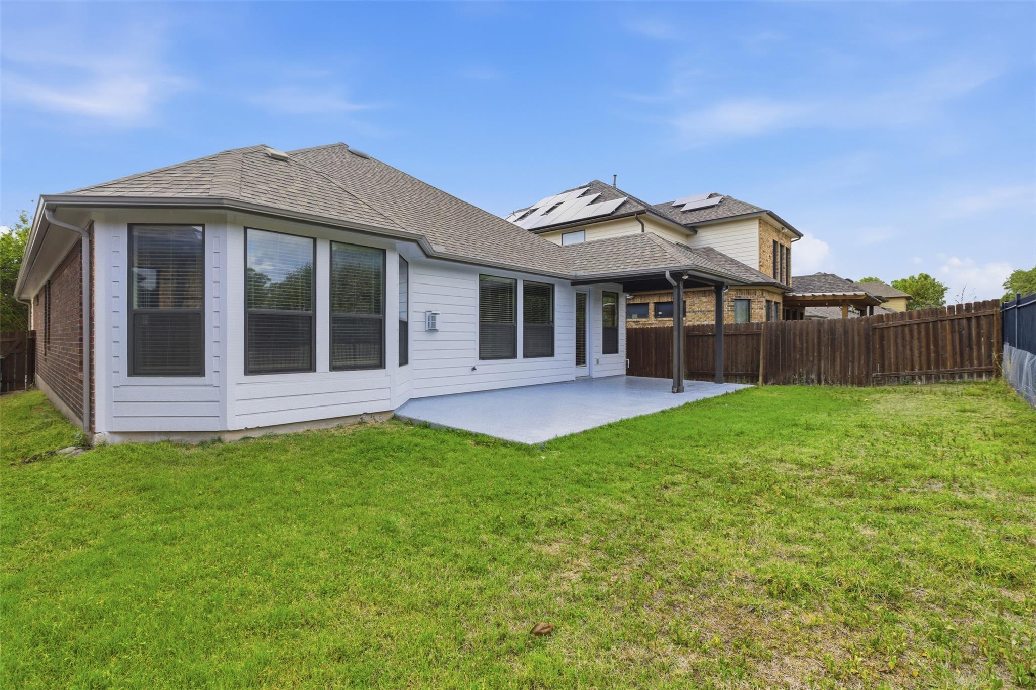 449 Cascada Ln, Round Rock, TX 78681