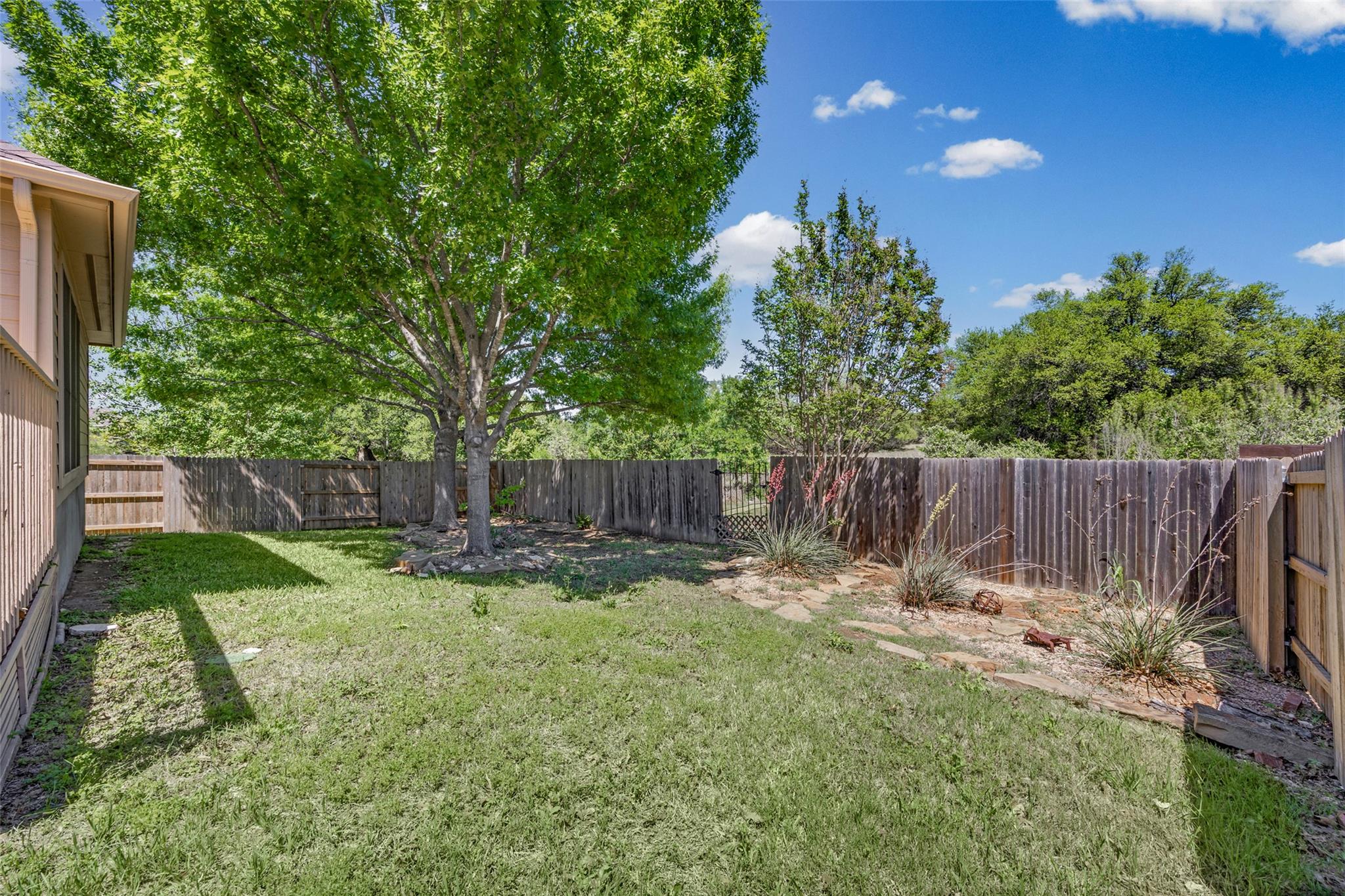 747 Westbury Ln, Georgetown, TX 78633