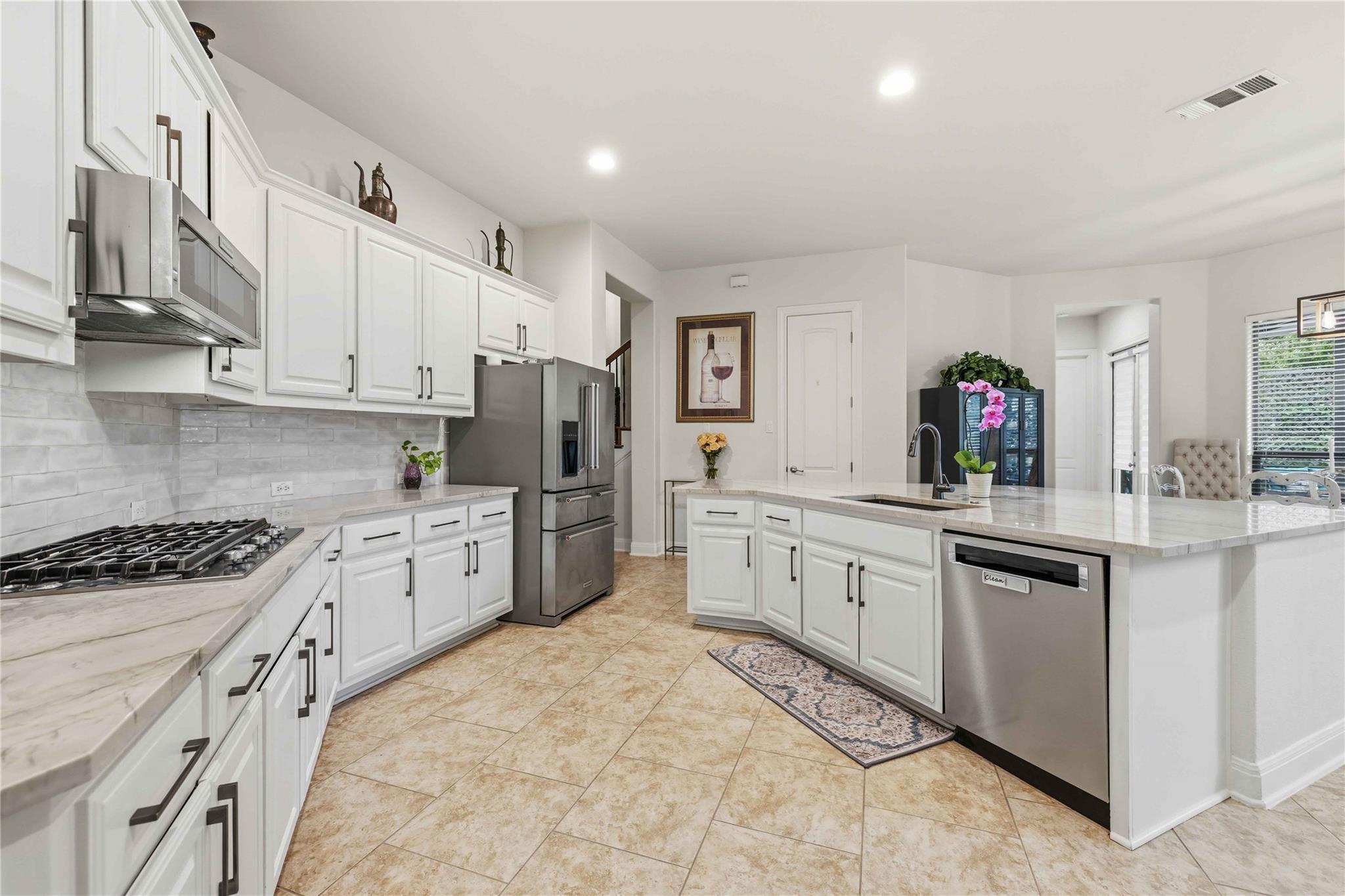 15200 Spillman Ranch Loop, Austin, TX 78738