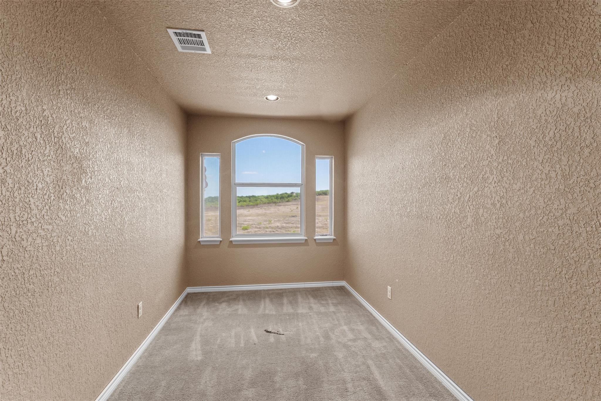 1167 County Road 427, Thrall, TX 76578