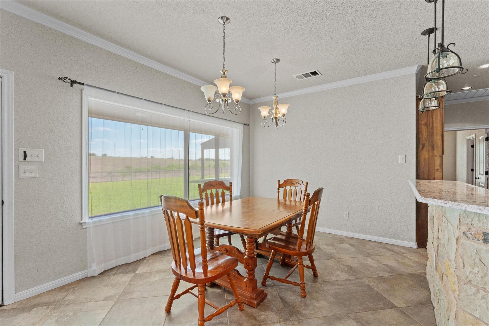 1167 County Road 427, Thrall, TX 76578