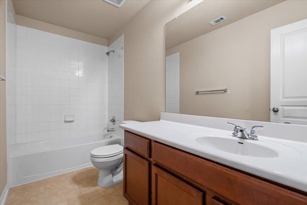 312 Waterloo Dr, Kyle, TX 78640