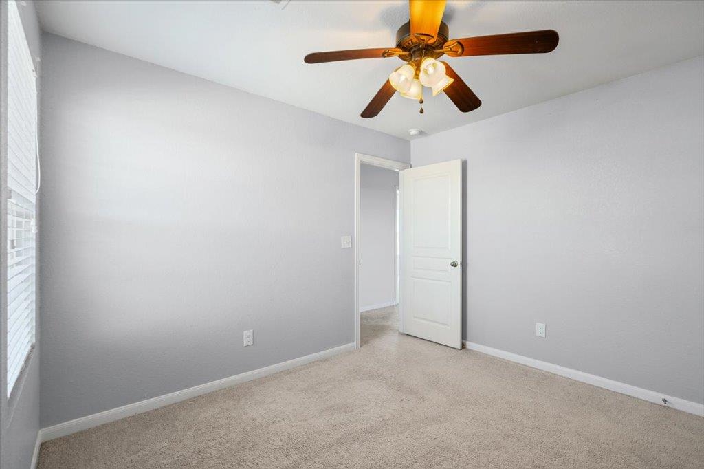 312 Waterloo Dr, Kyle, TX 78640