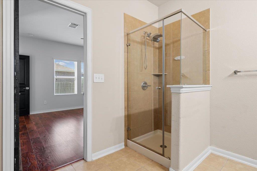 312 Waterloo Dr, Kyle, TX 78640