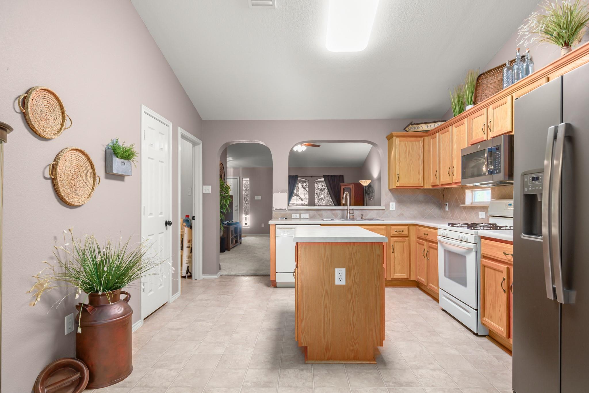 204 Crockett Rd, Cedar Park, TX 78613