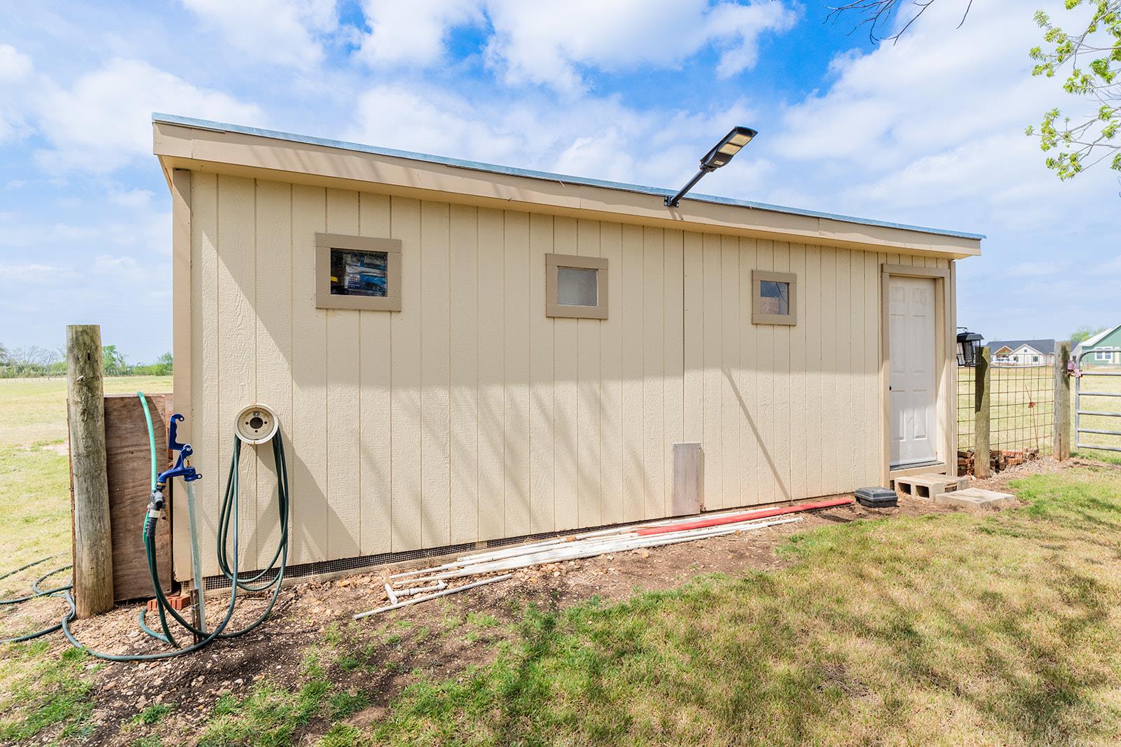 1001 Gravel Pit Rd, Taylor, TX 76574