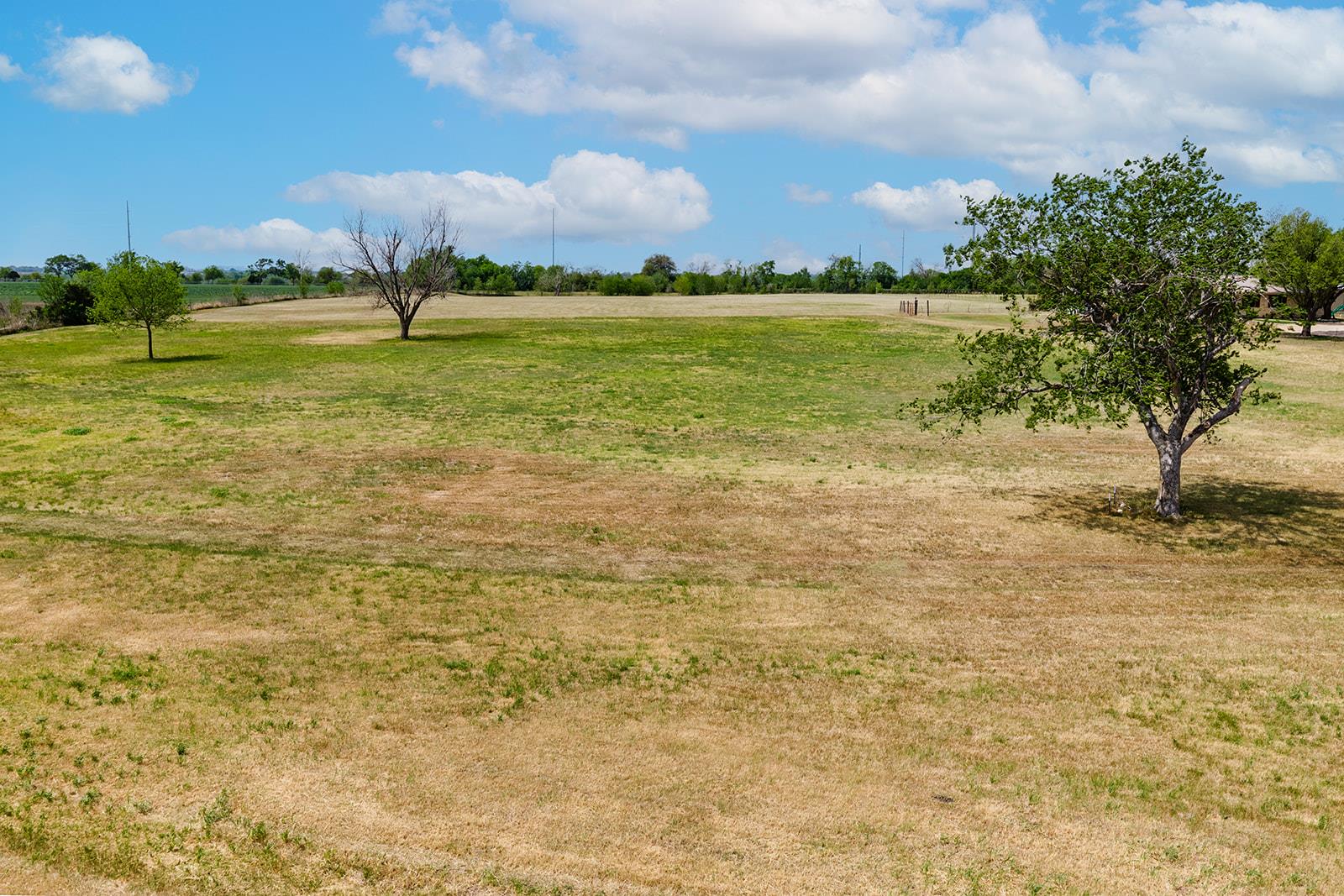 1001 Gravel Pit Rd, Taylor, TX 76574