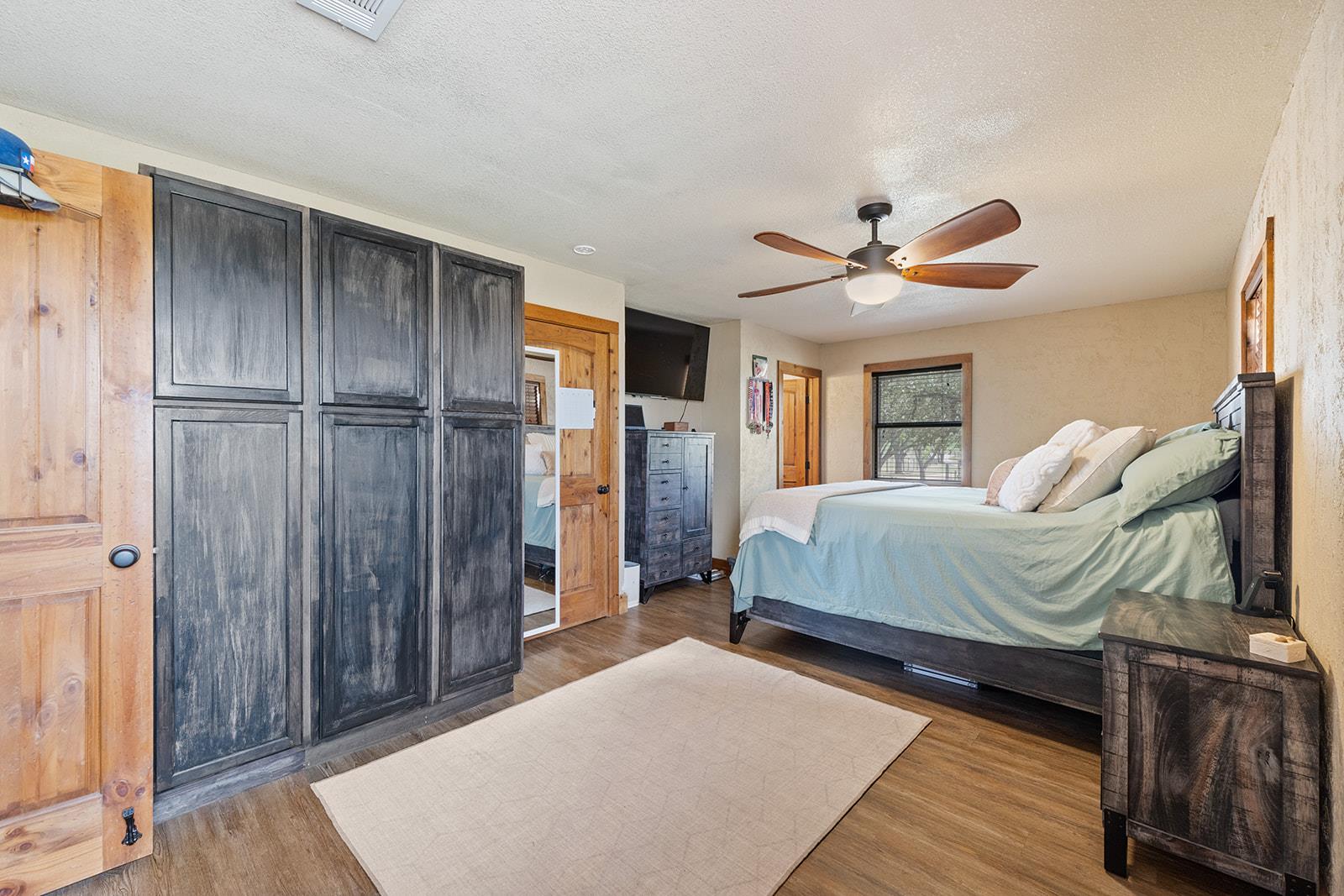 1001 Gravel Pit Rd, Taylor, TX 76574