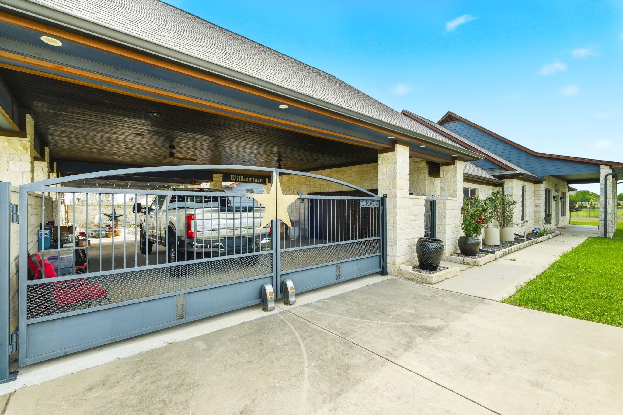 21007 Hodde Ln, Pflugerville, TX 78660