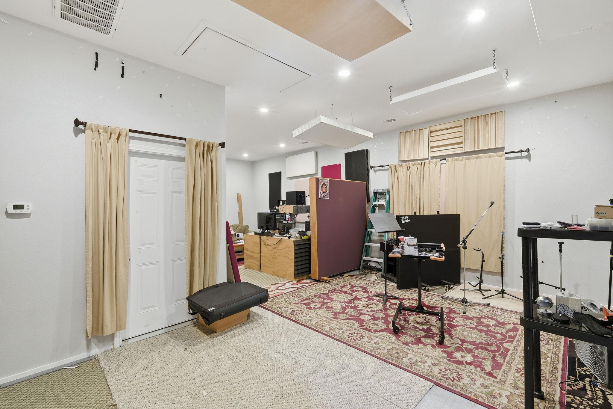 21007 Hodde Ln, Pflugerville, TX 78660