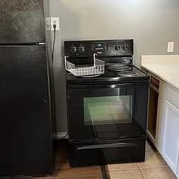 7705 Debbie Dr # B, Volente, TX 78641
