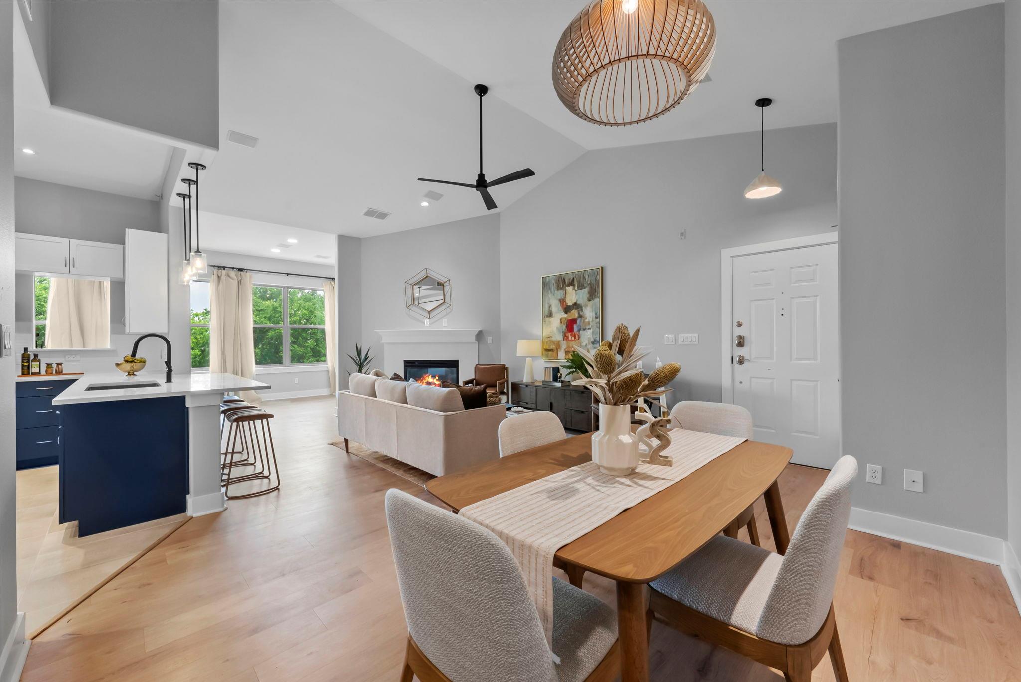 2216 Thornton Rd # 431, Austin, TX 78704