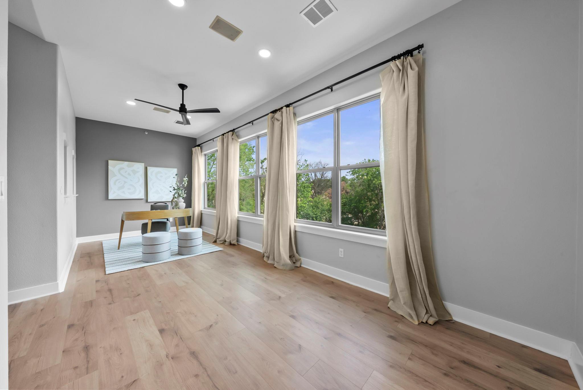 2216 Thornton Rd # 431, Austin, TX 78704